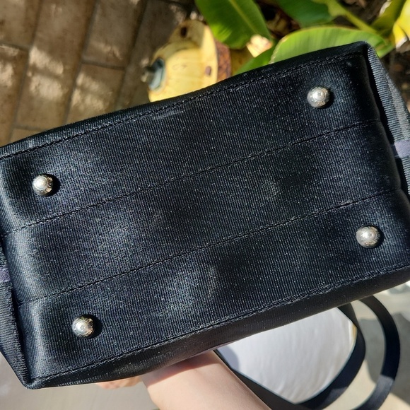 Harveys Disney Couture The Nightmare Before Christmas Carriage Ring Tote - Picture 8 of 14